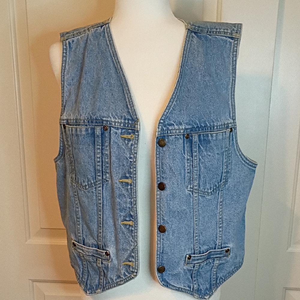 Vintage Liz Claiborne Lizwear Denim Vest Size Large Boho Biker Festival